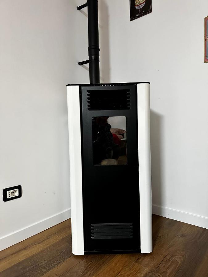 Vacabruz Apartment Besano Luaran gambar