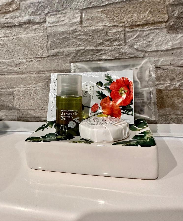 Vacabruz Apartment Besano Luaran gambar
